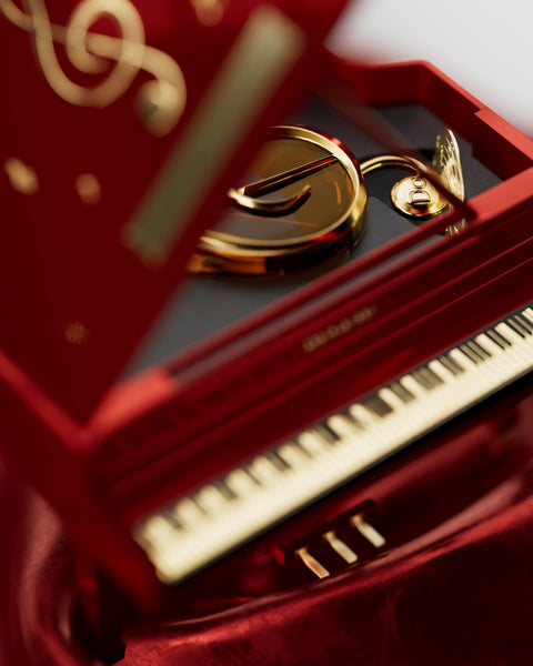 Nota Paris collection, piano parts details